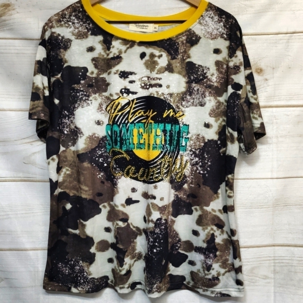 Wanderer by Southern Grace Play Me Something Country Camo Tee, Size XL